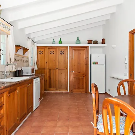Casa Nova De Biniparrell * Sant Lluis